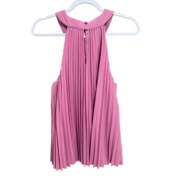 INC International Concepts Pink Pleated Chain Trim Sleeveless Top Women’s Size M - Picture 14 of 15